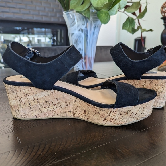 Steve Madden Women's Breathe Flatform Wedges s:8.5 - Picture 8 of 13